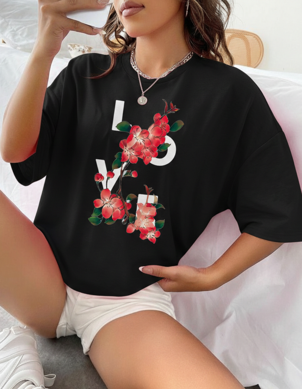LOVE BLOOM OVERSIZED T-SHIRT