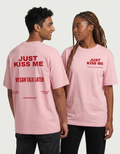 KISS ME OVERSIZED T-SHIRT