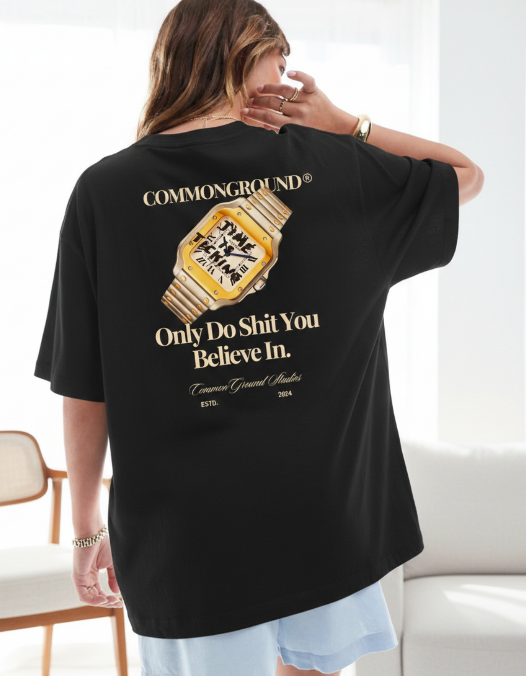 TIME IS TICKING OVERSIZED T-SHIRT
