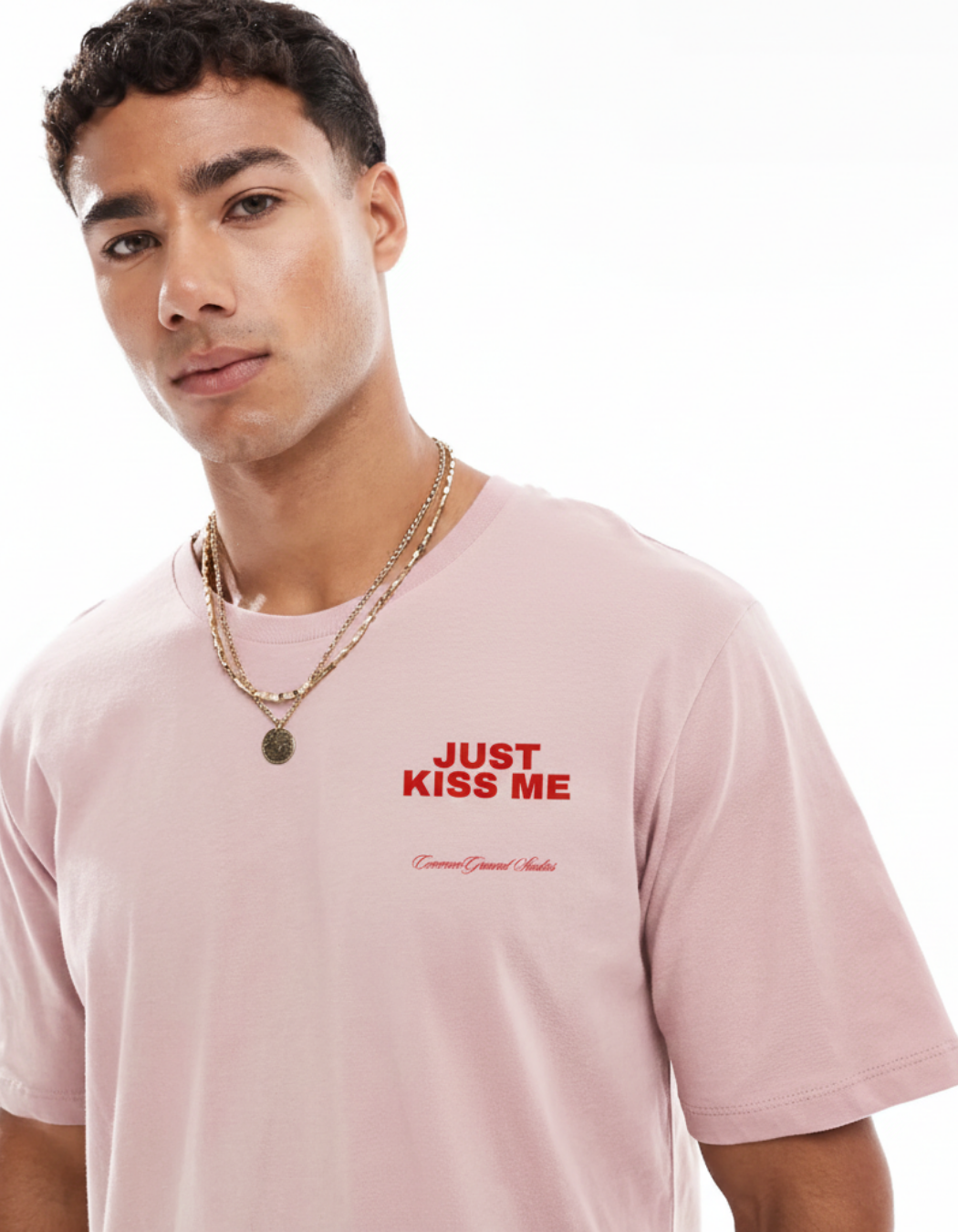 KISS ME OVERSIZED T-SHIRT