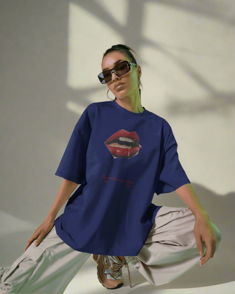 HOT LIPS OVERSIZED T-SHIRT