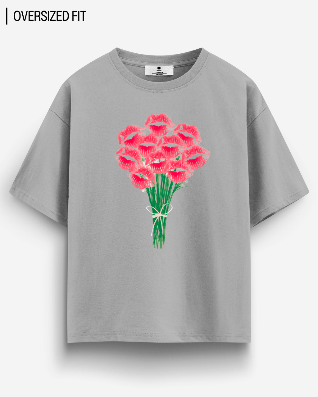 KISSES OVERSIZED T-SHIRT